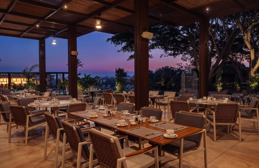 Merit Crystal Cove Hotel Casino & Spa-1